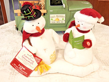 2003 Hallmark Caroling Snowman Snowman Animated Singing Caroling Plush - NEW picture
