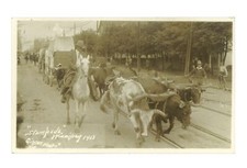 Stampede Winnipeg 1913 participants in the Winnipeg Stampede Old Photo picture