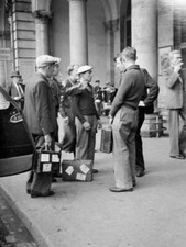 WWII Mobilized soldiers at the Gare de l Est Paris August 25 1939 Old Photo picture