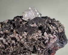CERUSSITE ON TENNANTITE, QUARTZ - Tsumeb Mine, Tsumeb, Namibia picture