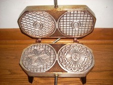 Vintage Dolce Automatic Electric Pizzelle Baker Maker Model 300-EP. picture