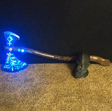 LED Light-Up GOW KRATOS LEVIATHAN AXE picture