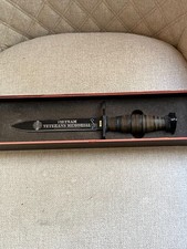 AMERICAN MINT VIETNAM VETRANS MEMORIAL AMERICA AT WAT KNIFE 6.5