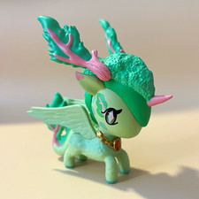 TokiDoki Flora Dragon figure from Mystical Dragon Unicorno picture