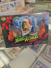 TOPPS MARS ATTACKS XMAS HOBBY BOX FACTORY SEALED 2026 Fasc picture
