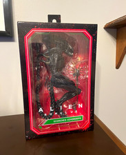 NECA Aliens Alien: Romulus Scorched Xenomorph Figure Sci-Fi Horror picture
