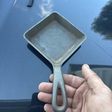 Griswold Cast Iron Square Egg Skillet 129 Vintage 1950s Cookware Since 1865 picture