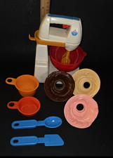 100% Complete Vintage Fisher Price Fun With Food Mixing Center picture