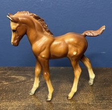 Vintage Breyer Proud Arabian Foal Chestnut Horse Classic #4000 Chalky Brown picture