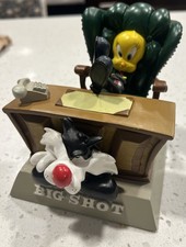 Vintage Tweety Bird Sylvester Big Shot Warner Bros Studios Store Figurine picture