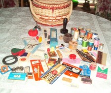 Vtg JC Penney's Sewing Basket w/Vtg Accessories Wicker Lrg Rnd picture
