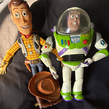 Thinkway Toys Toy Story Woody & Buzz Lightyear 12