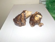 Vintage 1950's Kreiss Ceramic Kissing Apes Monkeys S+P Shakers Figurine Pair picture