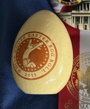 OBAMA 2011 EASTER WHITE HOUSE YELLOW EGG PRESIDENT BARACK SIGNATURE DEMOCRAT picture