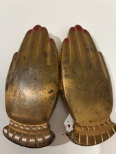 Vintage Volupte Hand Novalty 1940’s Make Up compact picture