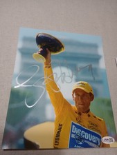 Lance Armstrong Autographed 8x10 Photo JSA COA Holding Up Trophy picture