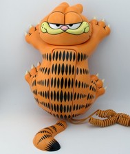 Vintage 1980s TYCO Garfield Climbing Wall Telephone, Model 1209 Very Clean picture