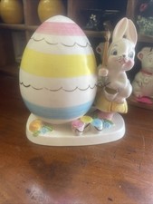 NAPCO WARE 1960’s VTG Easter Bunny Rabbit Painting Egg Ceramic Planter E4573/S picture