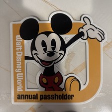 AUTHENTIC Walt Disney World Annual Passholder Magnets - Mickey picture