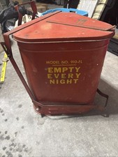 Vintage UNDERWRITERS LABORATORIEs Metal Can Waste Bucket Oily Rags Works Nice picture