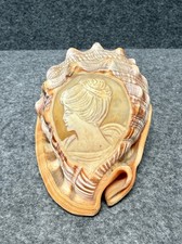 VTG Beautiful Hand Carved Italian Cameo Queen Conch Seashell 5