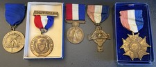 Nice Collection of 5 Scarce WW2 New York Local Town Service Victory Medals picture