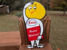 PORCELAIN ESSO BOY HAPPY MOTORING ADVERTISING SIGN DOOR PUSH PLATE GAS & OIL picture