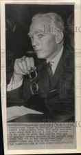 1963 Press Photo Police Commissioner George Edwards speaks before Senate probers picture