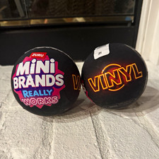 (Lot of 2) ZURU Mini Brands Really Works Vinyl Blind Pack Ball picture