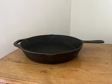 Lodge 1 10SK Vtg Cast Iron 12