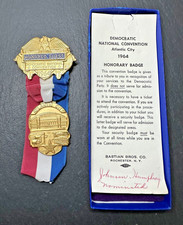 1964 DEMOCRATIC NATIONAL CONVENTION HONORED GUEST, LBJ, PIN BADGE IN BOX M11 picture
