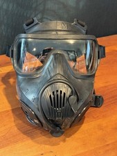 AVON C-50 PROTECTIVE GAS MASK SIZE MEDIUM picture
