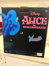 Disney Alice in Wonderland Glow-in-the-Dark Figurine Alice & Cheshire Cat 8in picture