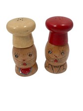 Vtg Wooden Salt Pepper Shakers Anthropomorphic Chef Couple Hand Painted Folk Art picture