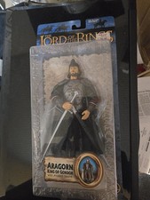 Aragon King of Gondor Lord of the Rings Collectible Doll picture
