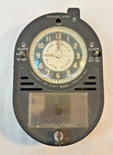 VTG Dime-A-Wake Coin Op Vending Alarm Clock w/key picture