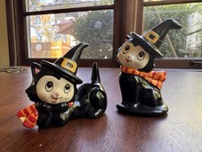 Vintage Lefton Korea Halloween Black Kitty Cat Figurines Pair Witch Hat Scarf picture
