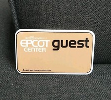 WDW Disney World EPCOT Center 1982 Opening GUEST Vintage Pin Badge Button RARE picture