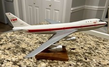 Vintage 747 TWA ‘Twin Golden Globe’ Air Jet Advance Model picture