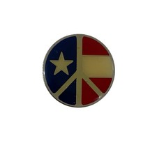 VINTAGE FRANK MILLER 1989 GIVE ME LIBERTY DARK HORSE COMICS BOOM LAPEL PIN BADGE picture