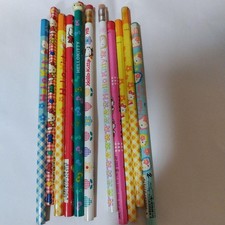 [Final price reduction] [Super rare] Hello Kitty 11 pencils Heisei retro rare picture