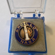 Vintage 1969 NASA Apollo 11 Saturn V Rocket Antaya Lapel Pin tie tac with box picture