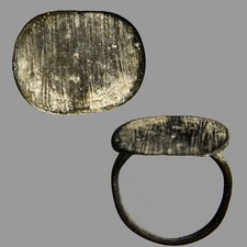 Ancient Roman Legionary Antiquity Signet Ring Size 9 Military c. 1st-3rd C AD picture