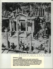 Press Photo The magnificent ruins in Ephesus, Turkey on the Aegean Sea picture