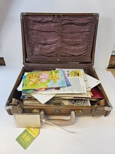 Samsonite Hardside FULL OF OLD VINTAGE EPHEMRA MIXED MAP BOOKS MORE ESTATE FIND picture
