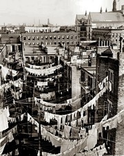 1900 NEW YORK CITY LAUNDRY DAY Photo (208-G) picture