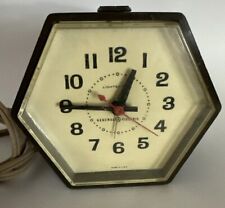 Vintage General Electric Hexagon Alarm Clock Model 7388-4 Works (CNN) picture