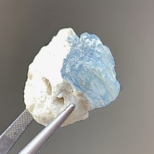 23 Carat Santa Maria Aquamarine Gemstone Specimen picture