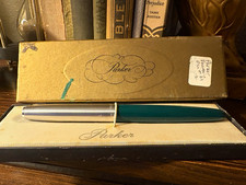 Vintage 1950s Parker 21 Fountain Pen - Green with Original Satin Gold Box picture