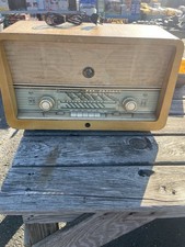 Vintage RCA Model 67QR73-FM-M Tube Radio Super heterodyne, Graetz Germany, 1956 picture
